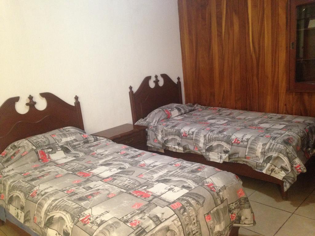 Hostal Makea Pachuca Esterno foto